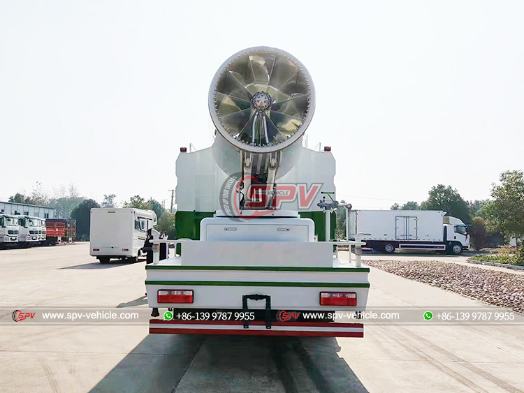 DONGFENG Dust Control Water Sprinkler Truck - Rear Side